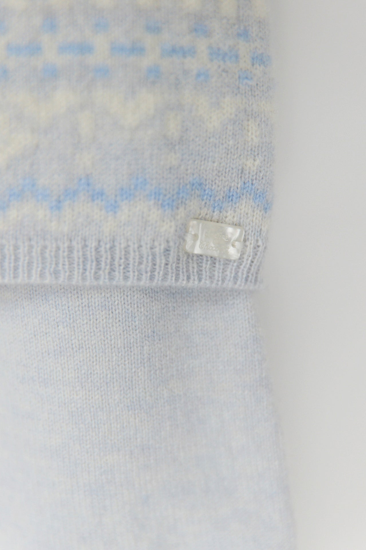 Zweiteiler – Hellblauer Strick-Jacquard