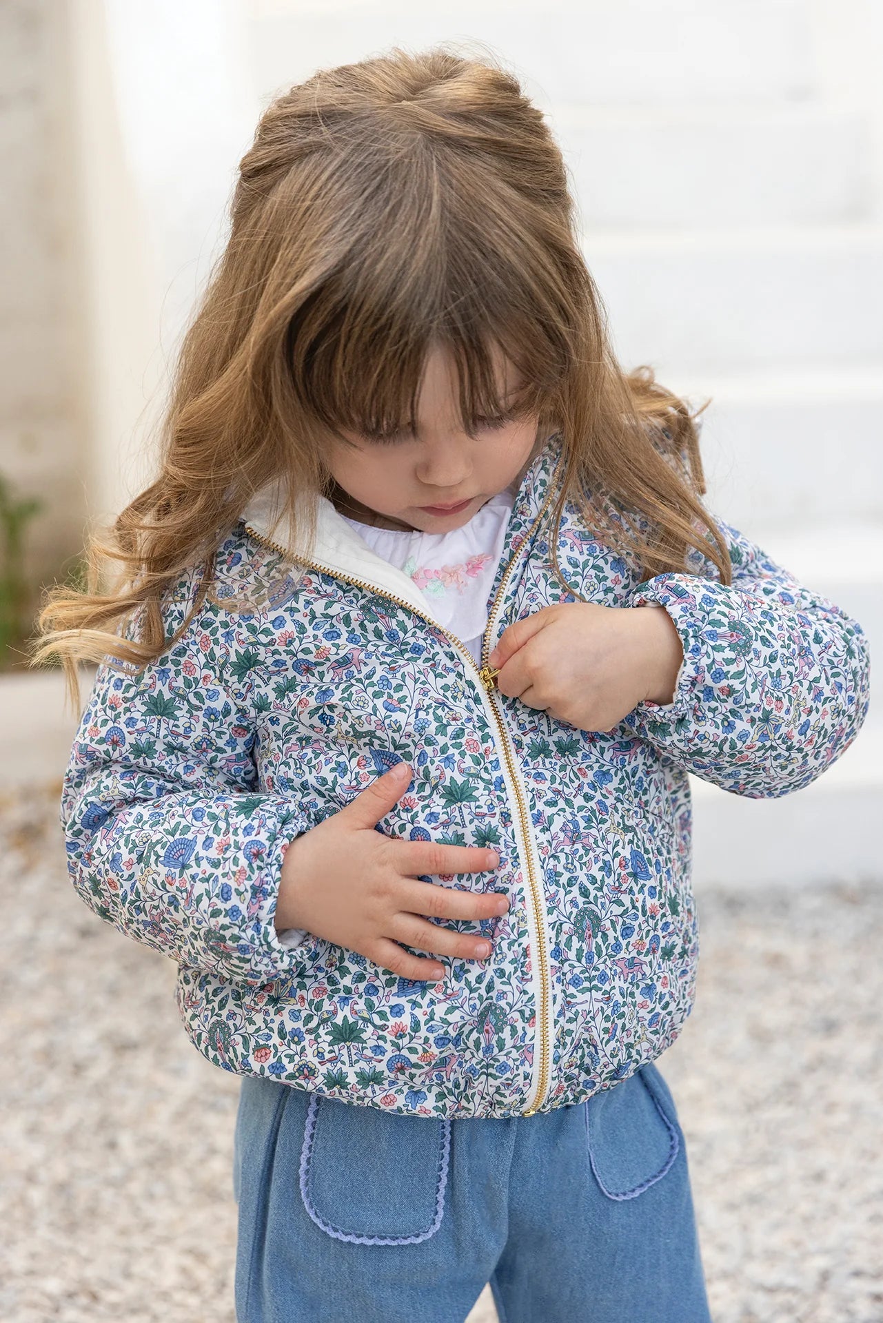 Windbreaker – Marineblau mit Liberty-Druckstoff