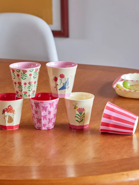 Tassenset – rosa „Happy Forest“-Drucke – 6er-Pack