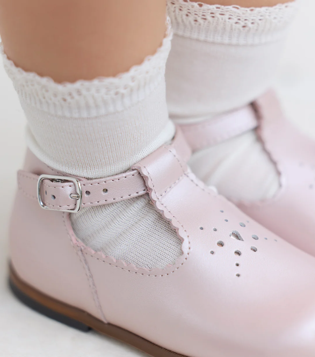 Schuhe - Altrosa T-Spange