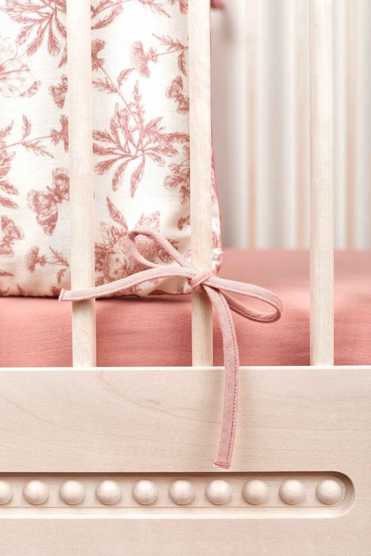 Toile de Jouy - Cot Bumper - Over The Moon