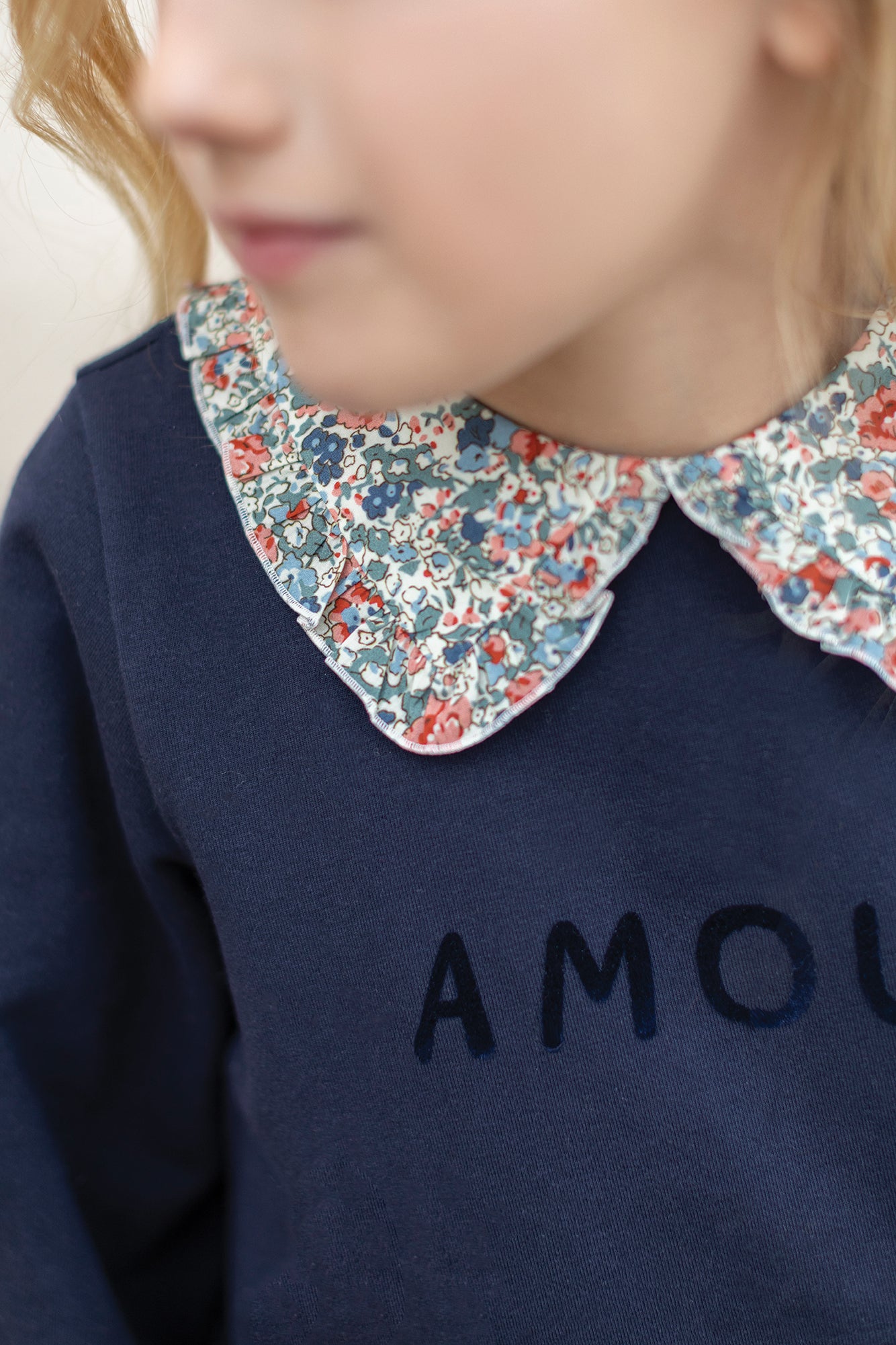 Sweatshirt - Navy with Peter Pan collar Marine / 5Y