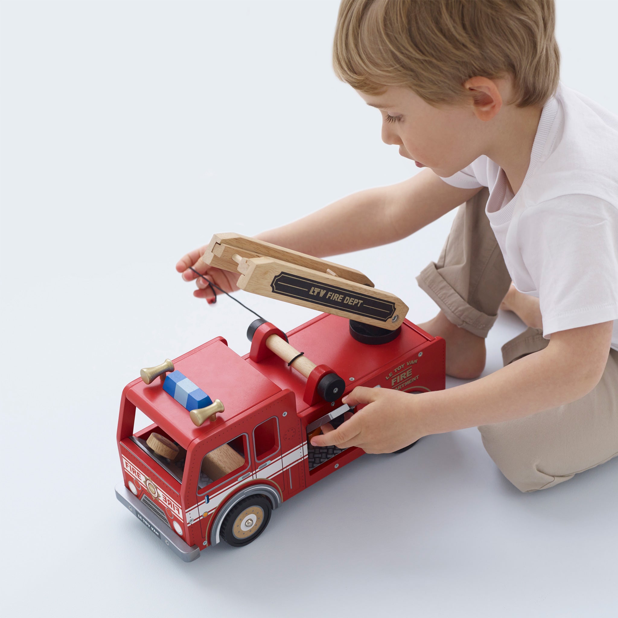 Fire Engine - Le Toy Van
