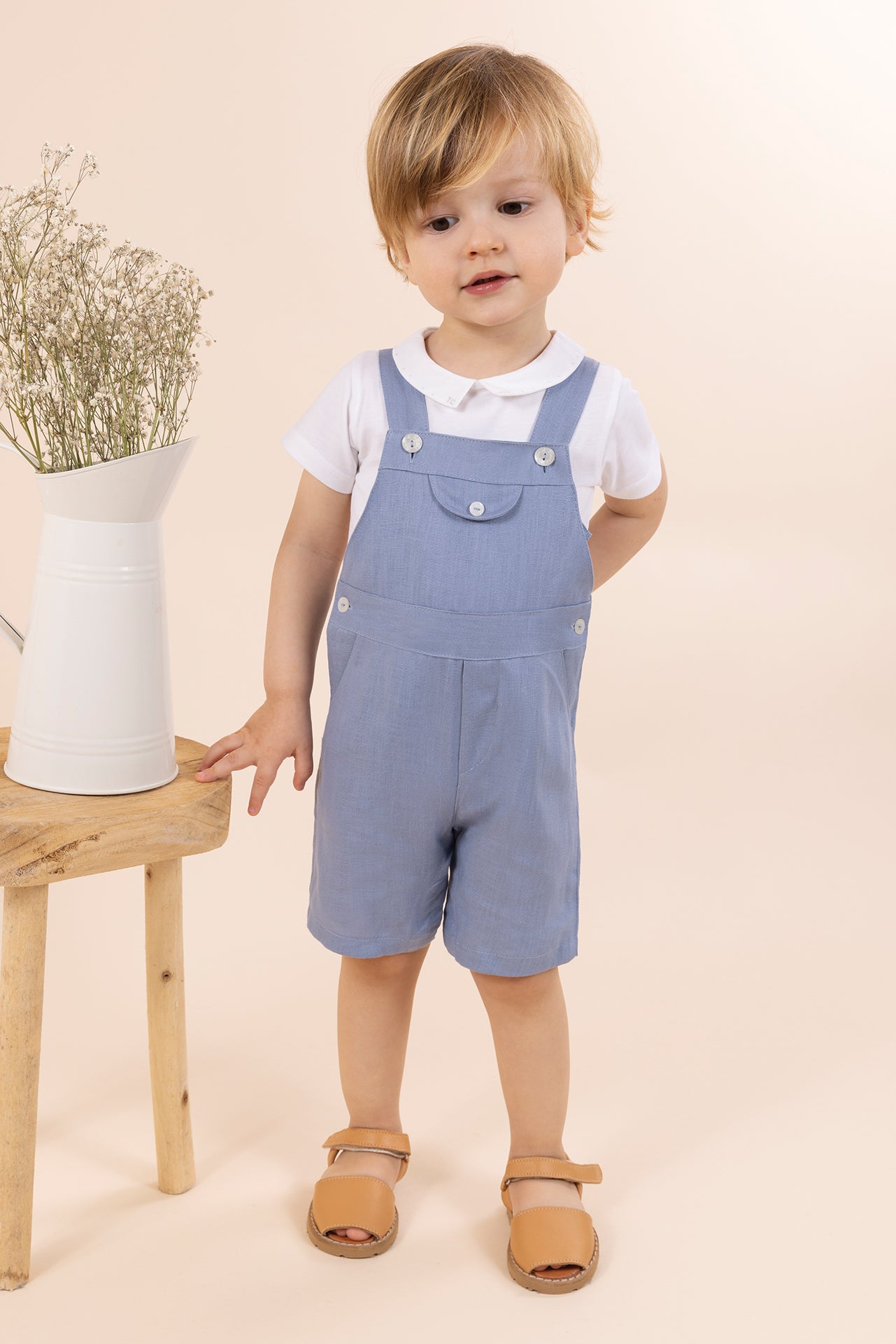 Body - White Pointed Collar White / 9M
