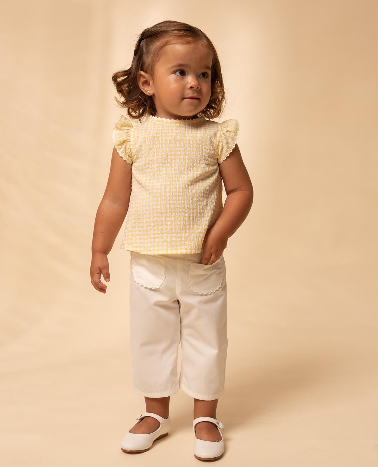 Zweiteiliges Set – Zitronenbluse & Hose
