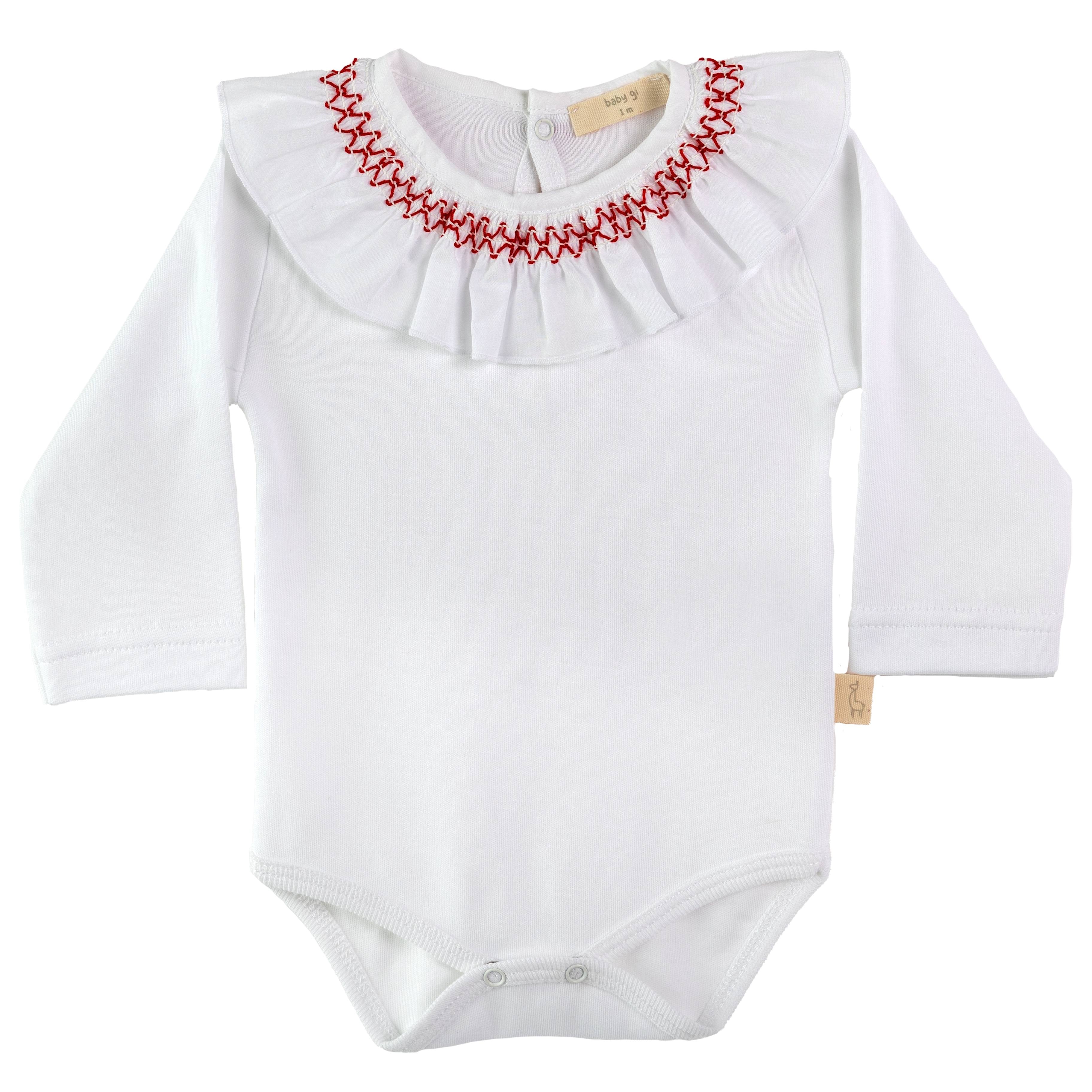 Bodyanzug - Rote Smock-Details am Rüschenkragen