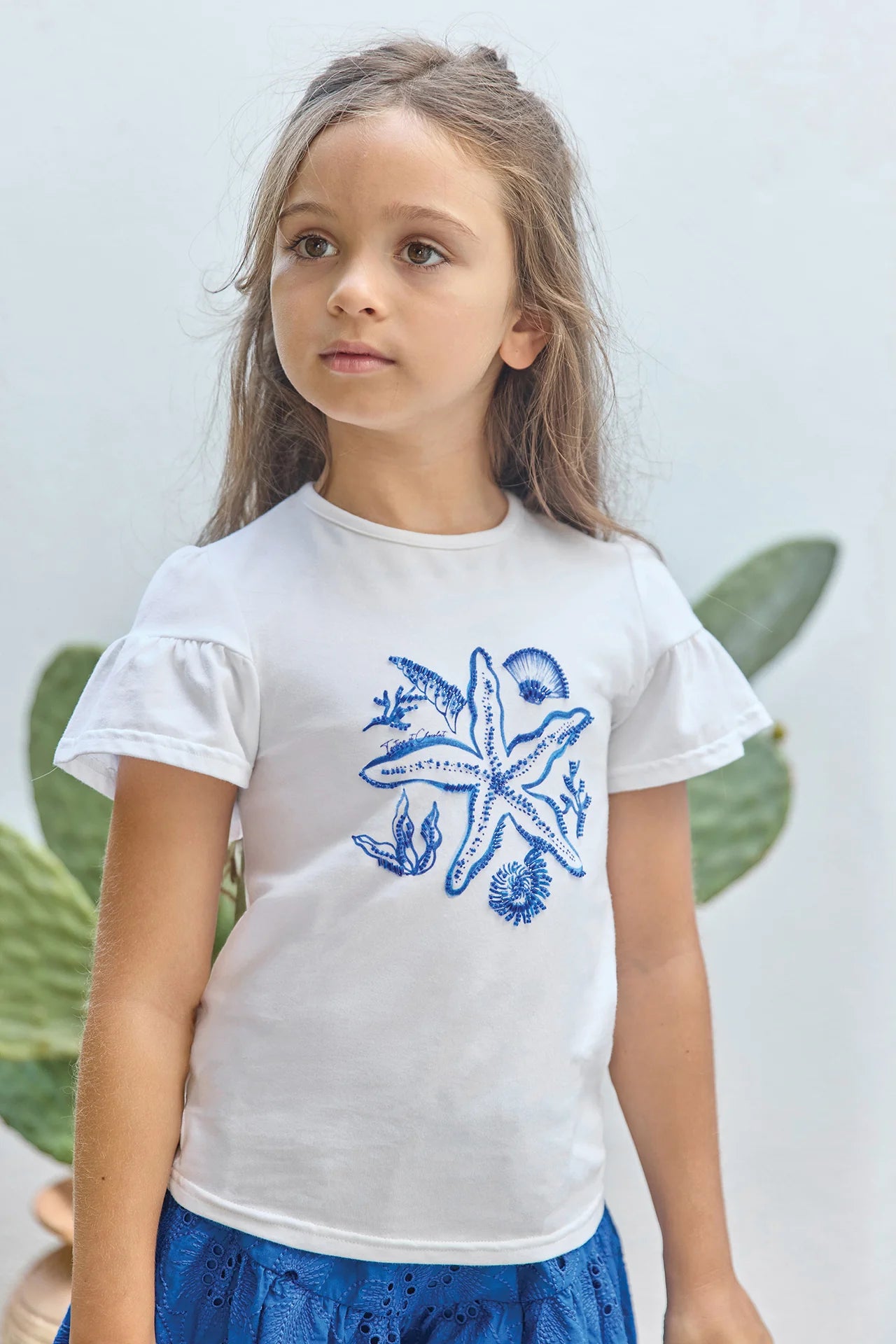 T-Shirt - Blue Beach Illustration