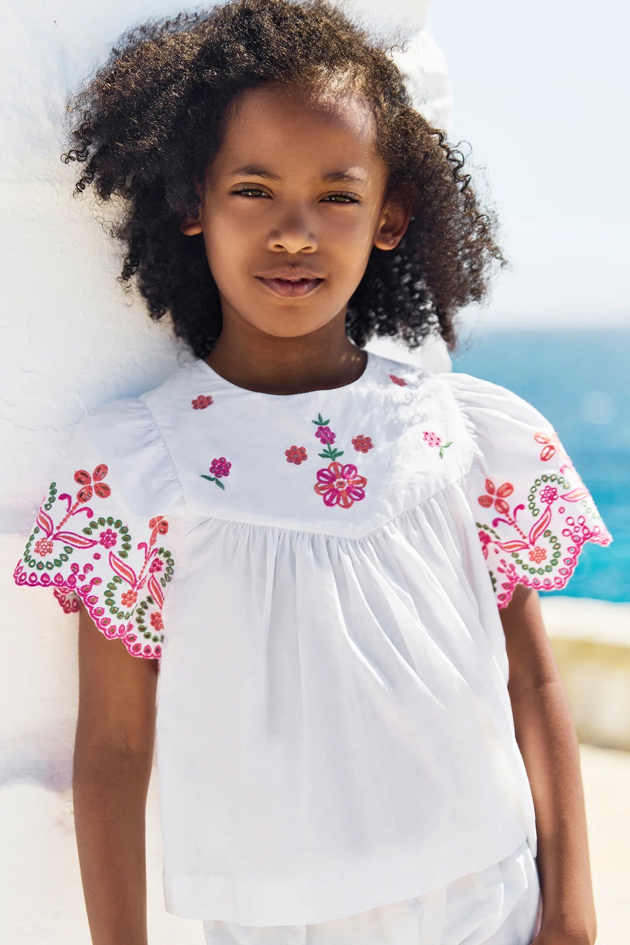 Short Set - White Openwork Embroidery