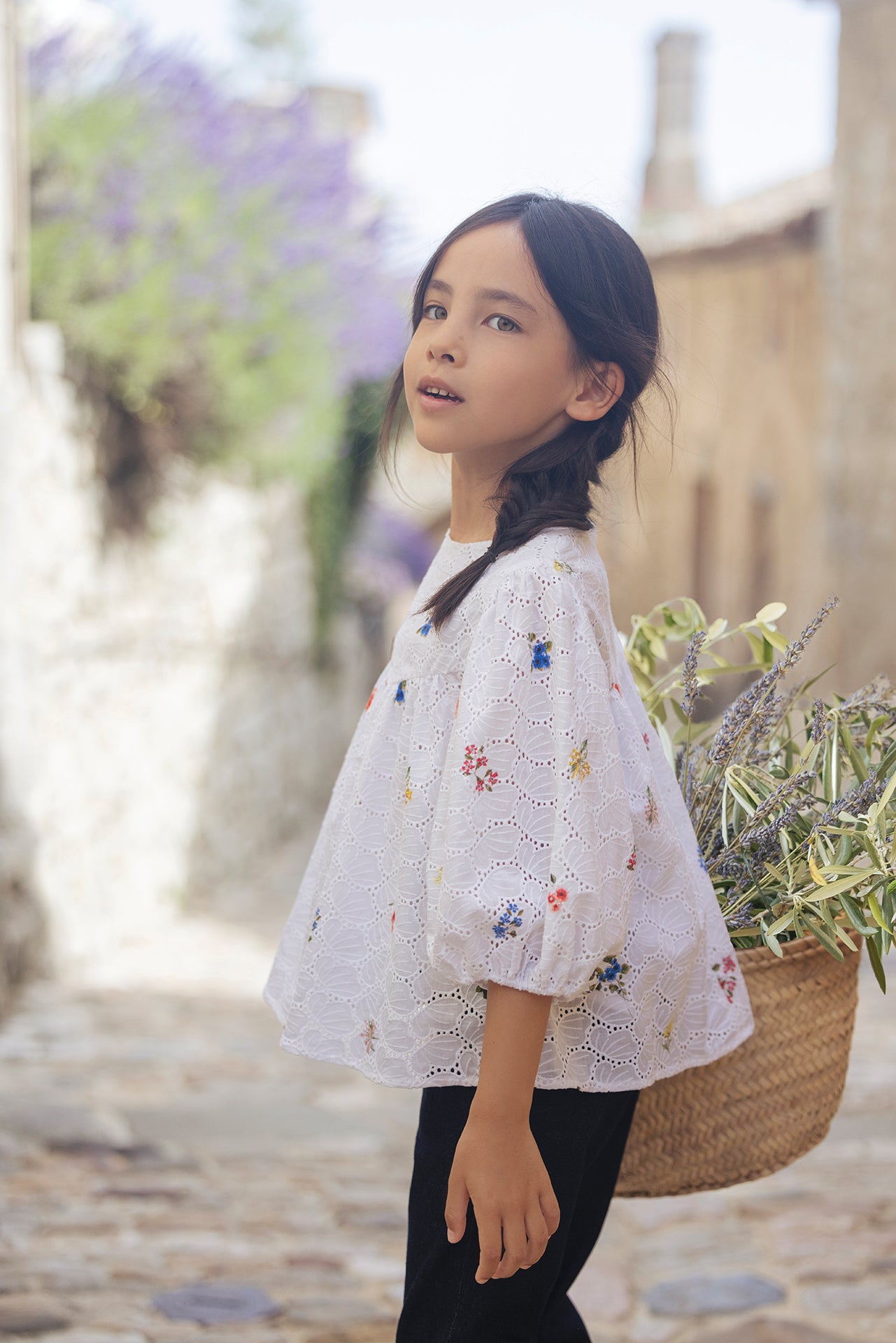 Blouse - White Flower Embroidery