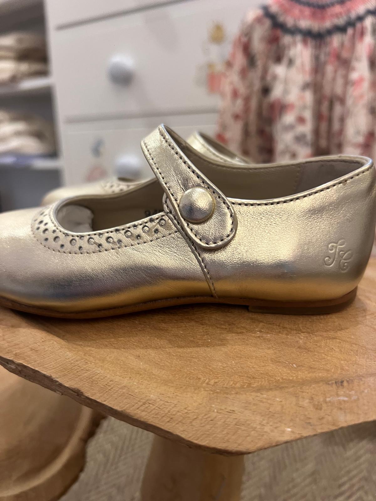 Schuhe – Gold Mary Jane