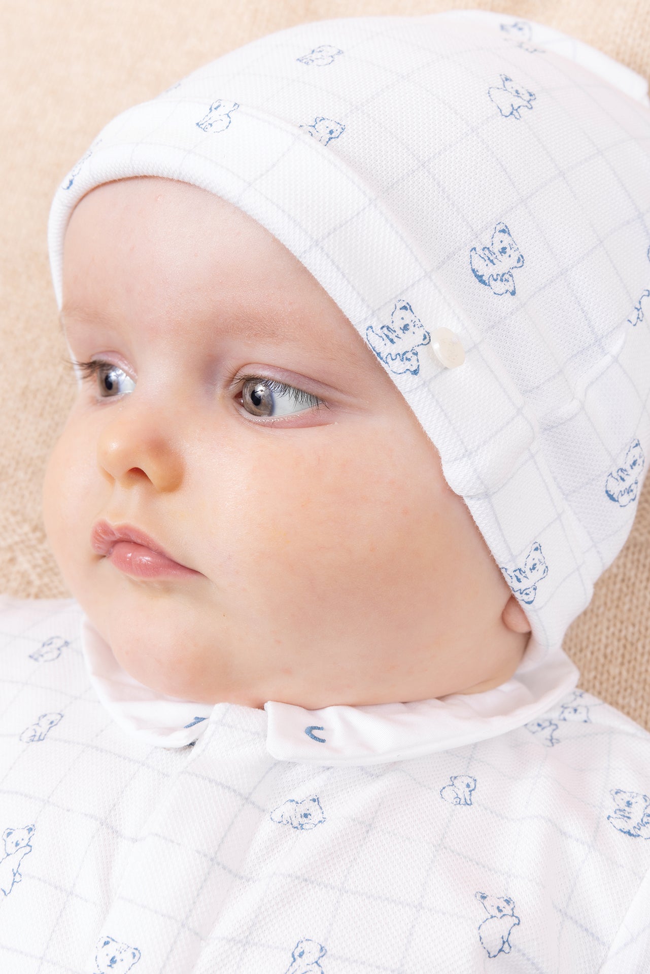 Beanie - White Print Koala White / T0